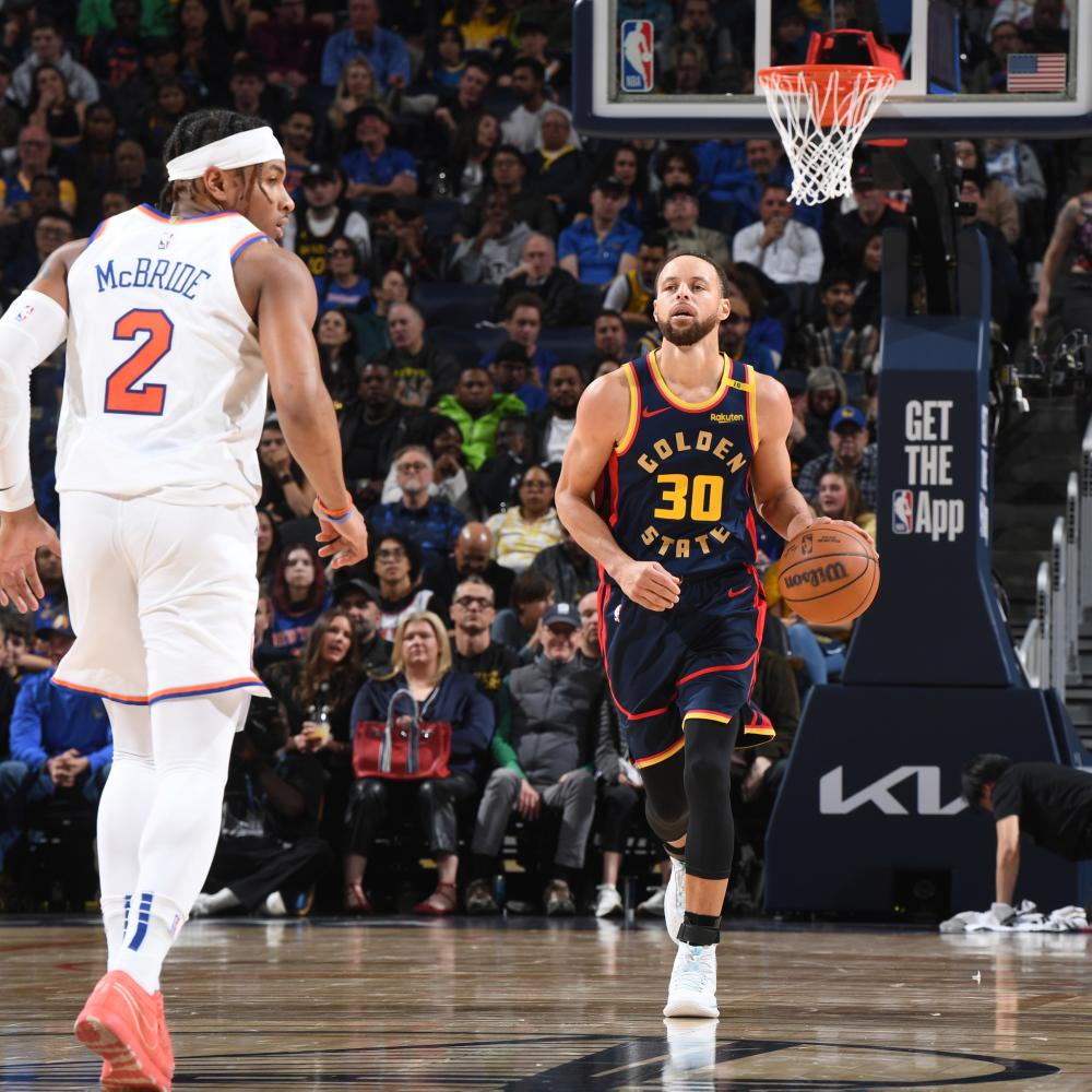 他不仅在前 他不仅在前