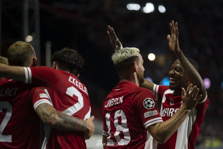 能帮助到球 能帮助到球